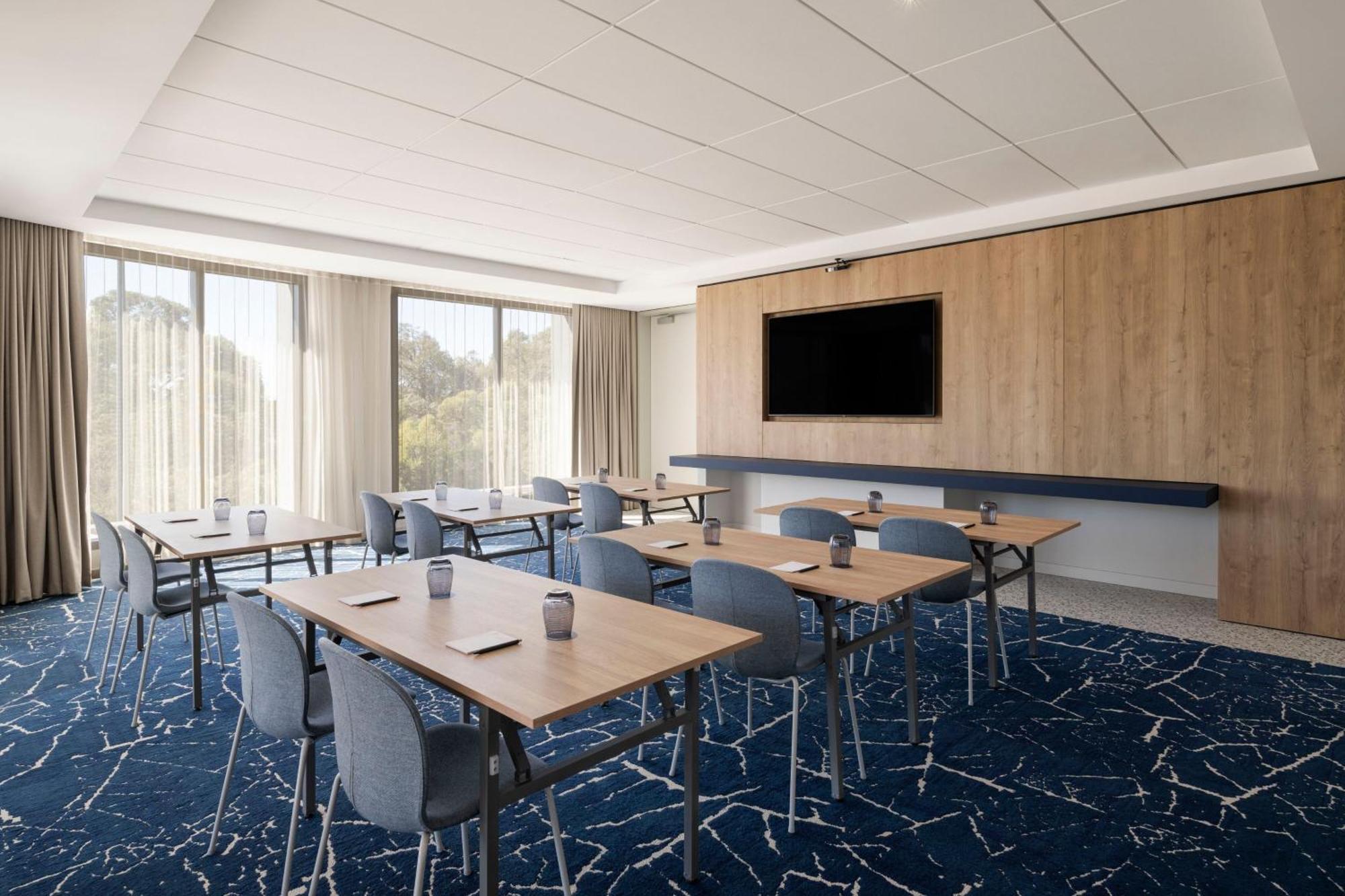 Courtyard By Marriott Perth Murdoch フリーマントル エクステリア 写真
