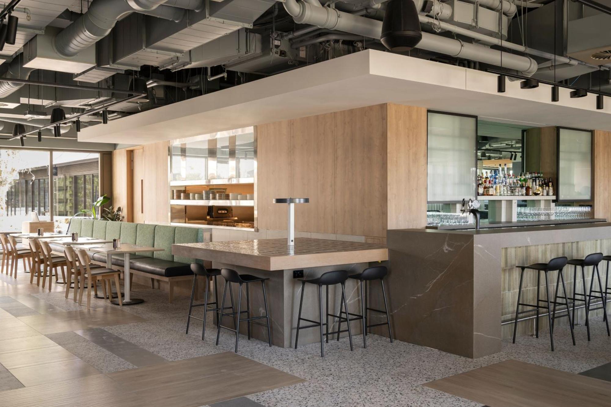 Courtyard By Marriott Perth Murdoch フリーマントル エクステリア 写真